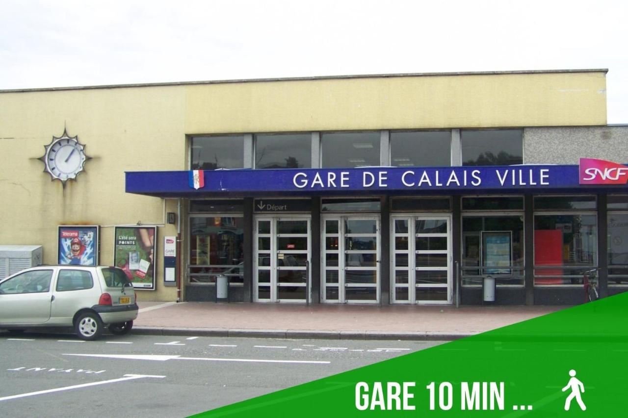 Les Lumieres Du Phare Lejlighed Calais Eksteriør billede